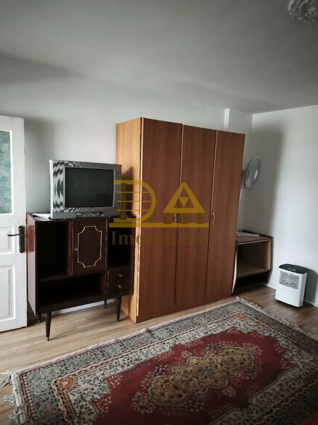 Aparatorii Patriei, garsoniera in vila de inchiriat, centrala proprie,